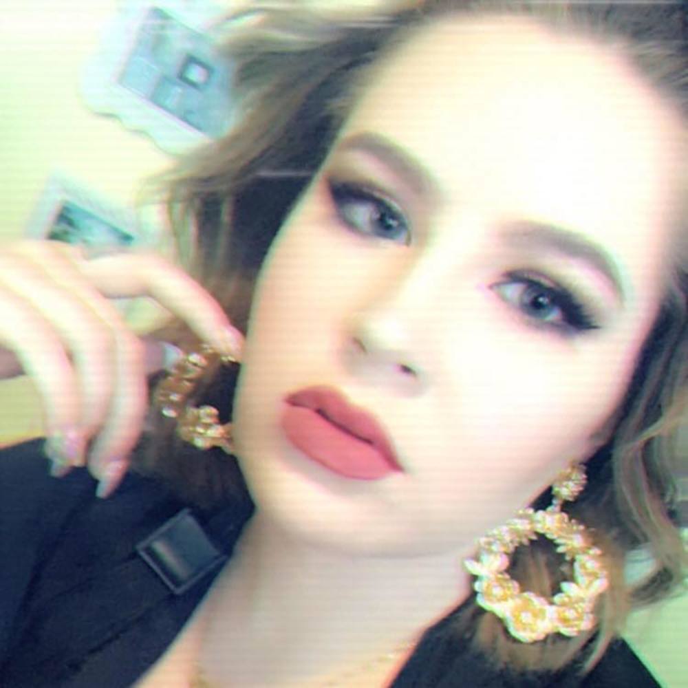 Meet your Posher, Jordyn